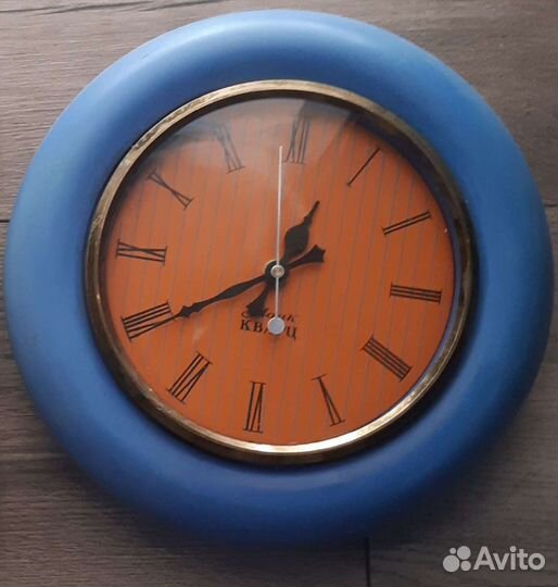 Часы настенные маяк