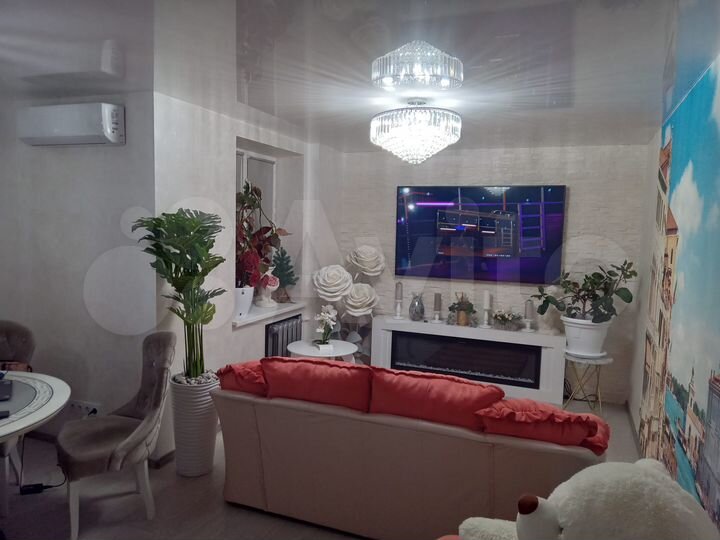 3-к. квартира, 82 м², 7/9 эт.