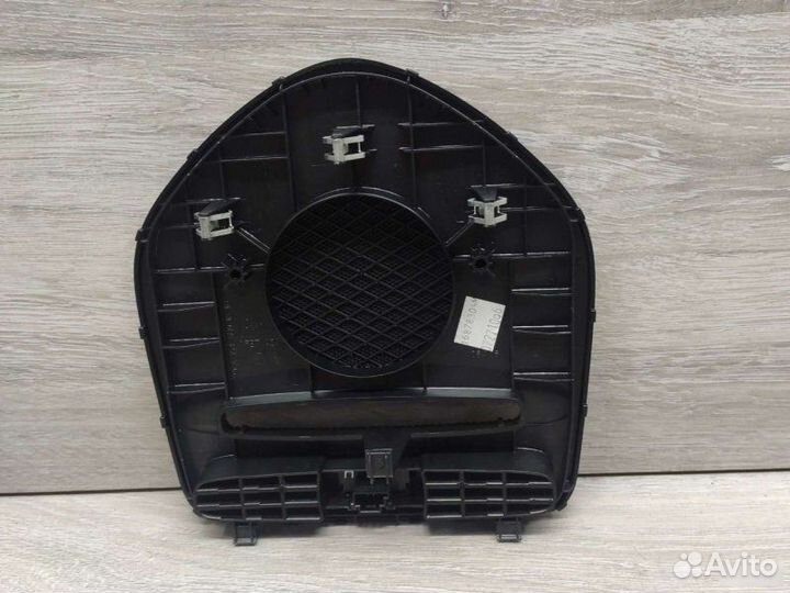 Решетка центральная в торпедо Mercedes M W164