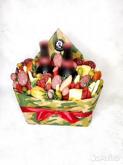 Мужской букет к пенному. Съедобный подарок мужу