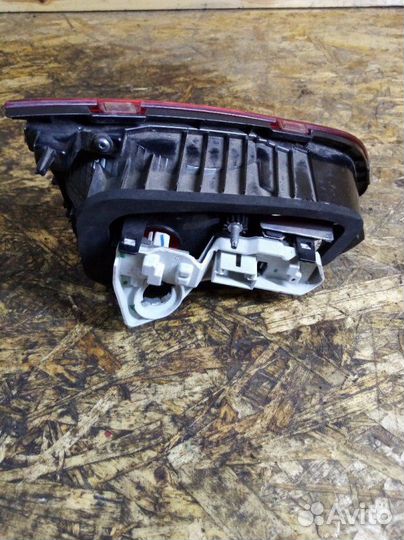 Фонарь заднего хода задний правый Volkswagen Golf