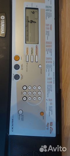 Синтезатор yamaha psr r200