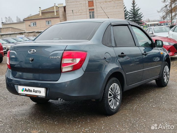 LADA Granta 1.6 МТ, 2015, 84 104 км