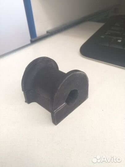 Втулка переднего стабилизатора Lanos