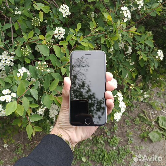 iPhone 6, 64 ГБ