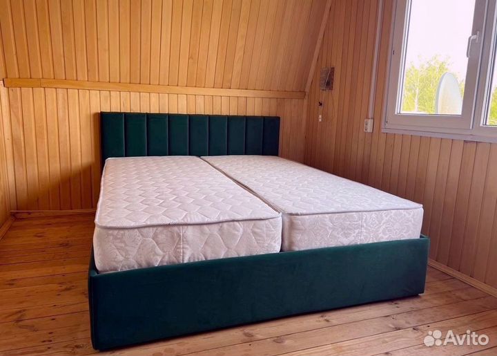 Кровать двуспальная