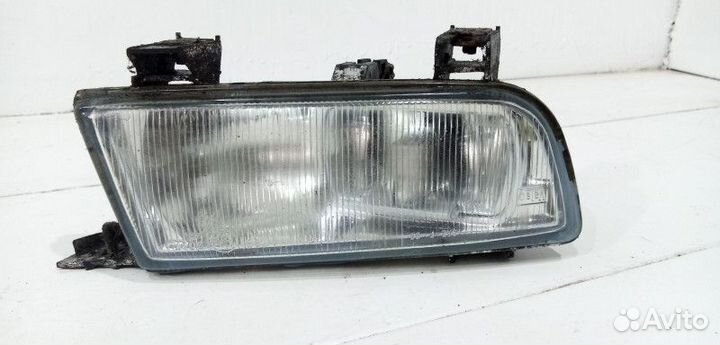 Правая противотуманная фара Saab 9-5 1