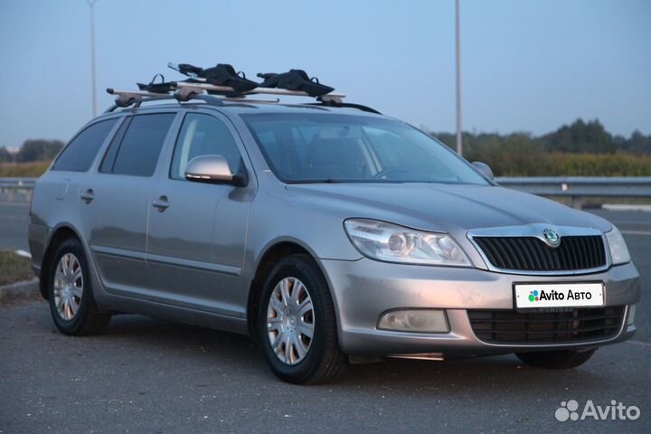 Skoda Octavia 1.6 МТ, 2011, 397 000 км