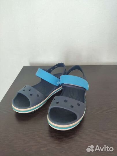 Сандали crocs c12