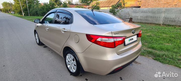 Kia Rio 1.6 AT, 2014, 200 300 км