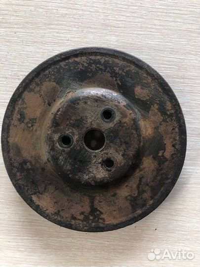 Шкив водяного насоса (помпы) Kia Spectra