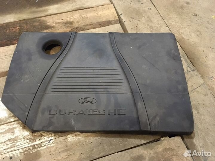 Декоративная крышка двигателя ford