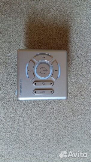 Регулятор zumtobel