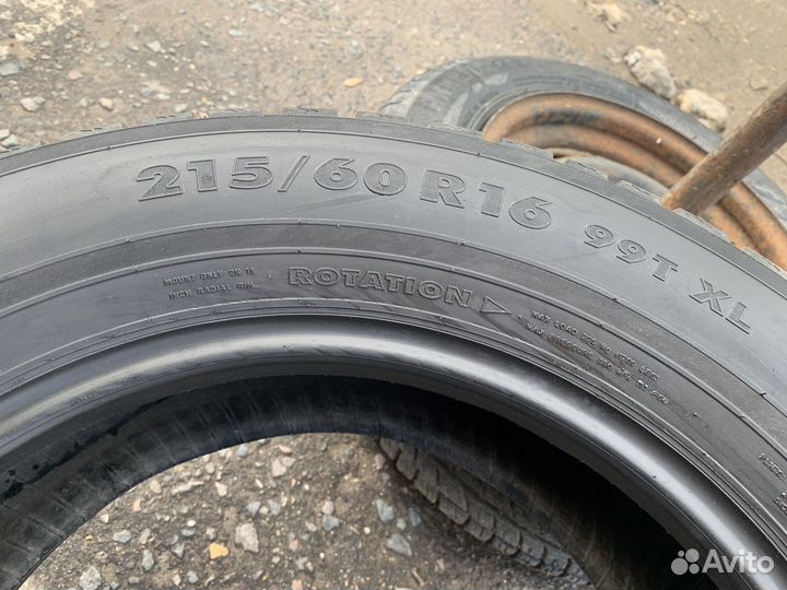 Nokian Tyres Hakkapeliitta 7 215/60 R16 99T