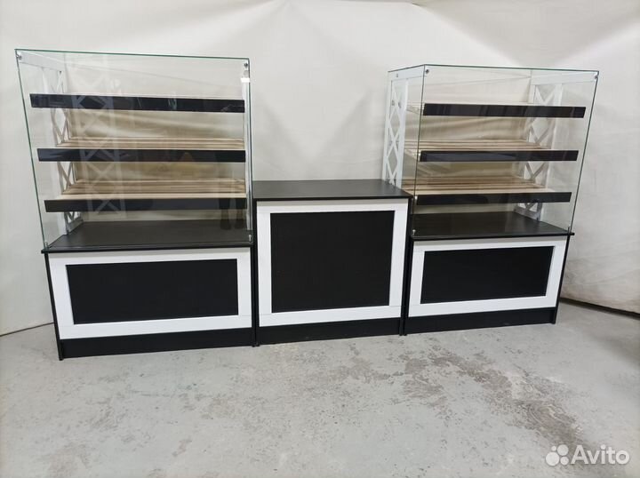 Витрина для пекарни