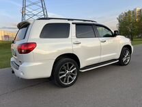 Toyota Sequoia 5.7 AT, 2012, 240 000 км, с пробегом, цена 4 995 000 руб.