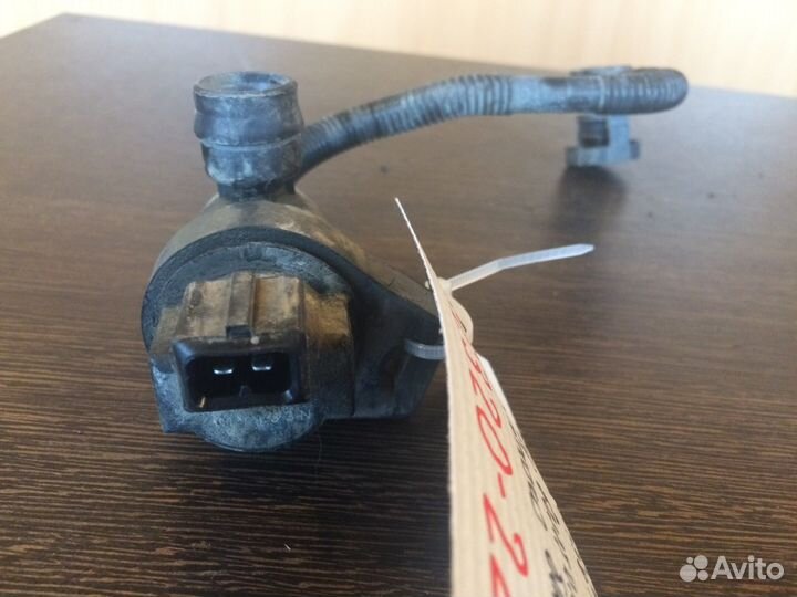 Клапан вентиляции топливного бака BMW 116i Е87 Е81