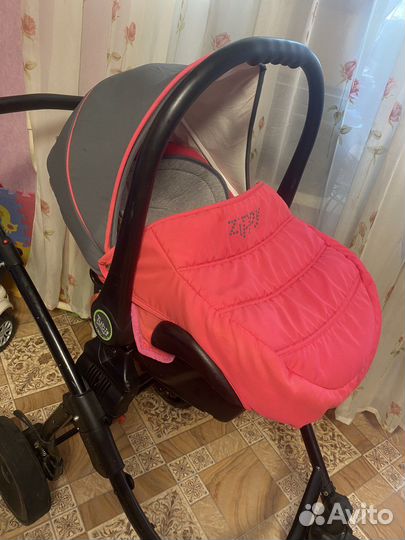 Коляска 3 в 1 zippy