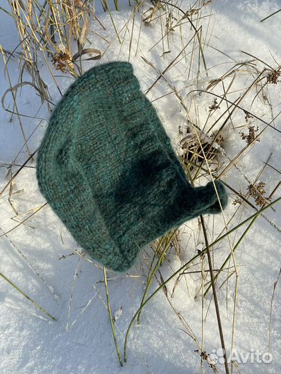 Шерстяной чепчик