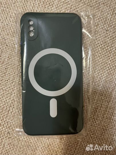 Чехол на iPhone 10