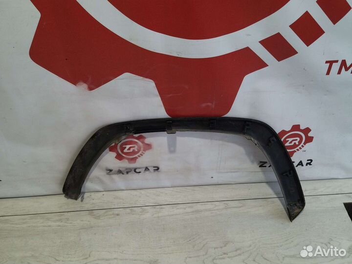 Toyota RAV 4 Накладка крыла переднего правого