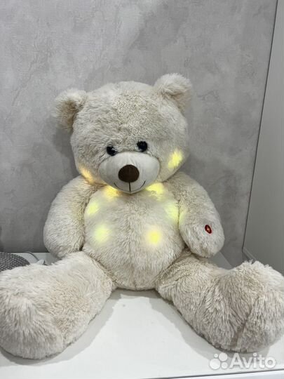 Плюшевый медведь