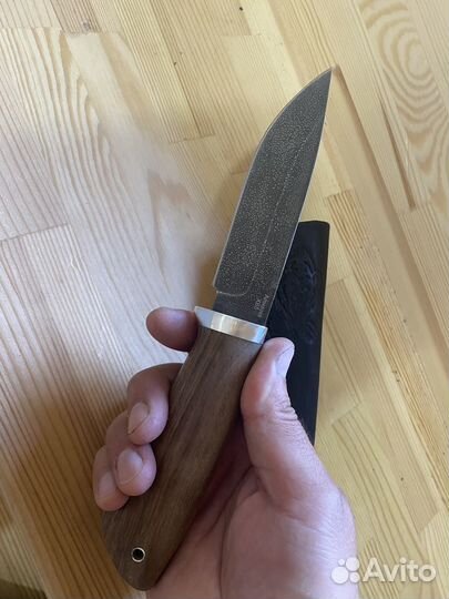 Нож из стали хв5