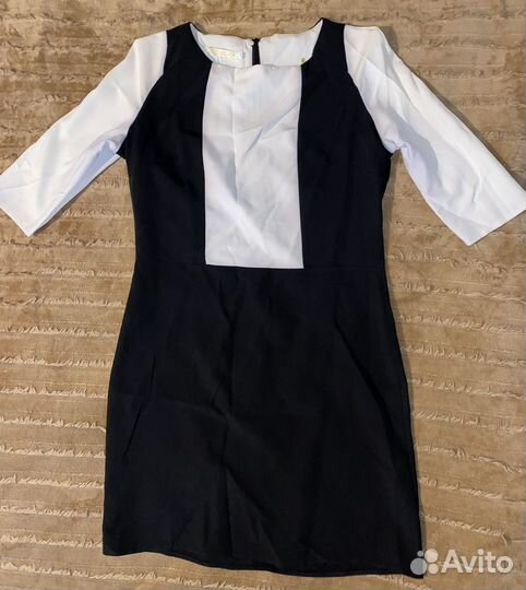 Платья женские 46/48