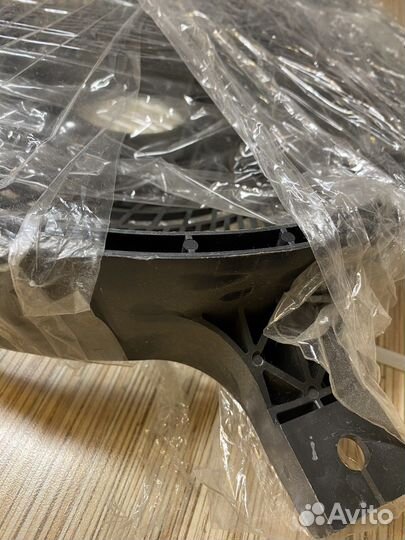 Диффузор корпус радиатора кондиционера