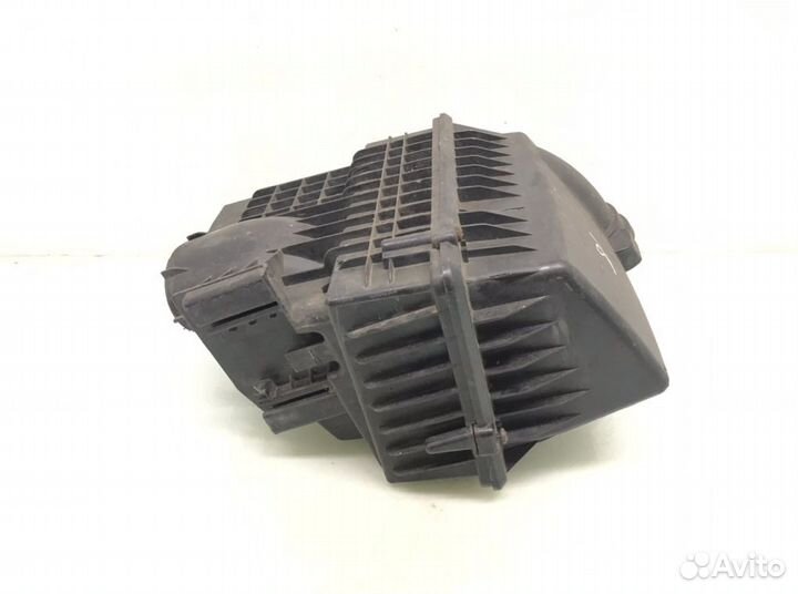 Корпус воздушного фильтра Peugeot 3008 2.0 HDI