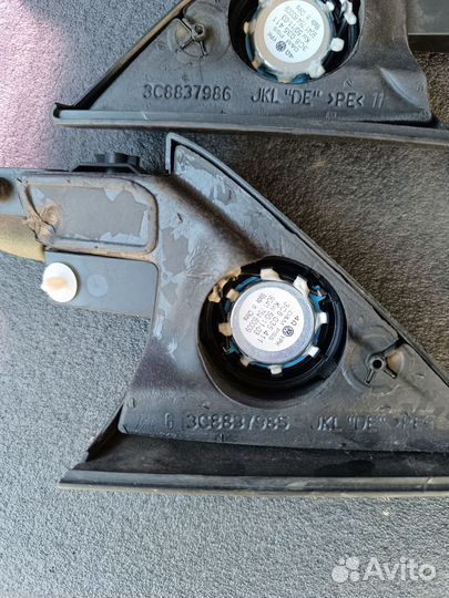 Уголок зеркала с динамиком VW Passat CC