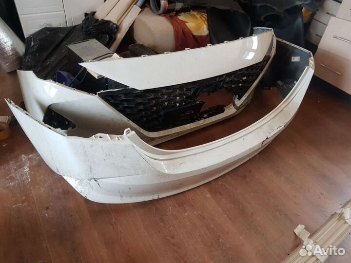 Бампер хендай солярис 2021г,остался задний