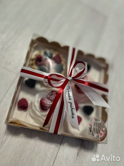 Подарки из мыла, сладости