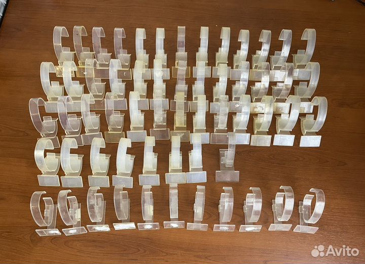 Подставки для часов