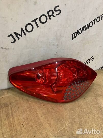 Фонарь задний левый Peugeot 207 CC кабриолет