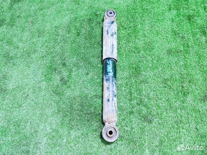 Стойка амортизатора задняя volkswagen Caddy 3 2013