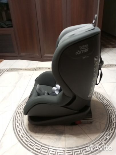 Автомобильное кресло britax romer trifix 2 i size