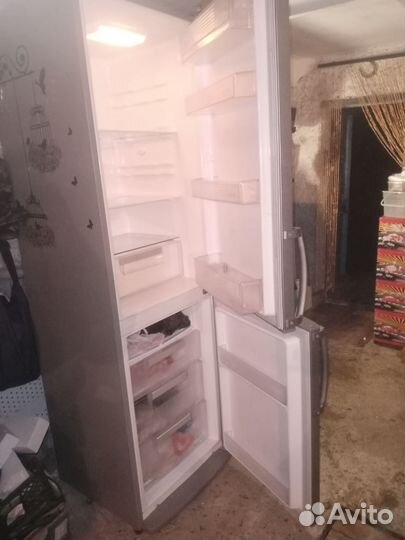 Холодильник бу lg