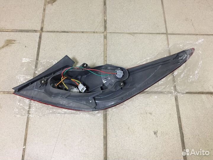 Задний левый фонарь Hyundai Solaris дорестайлинг