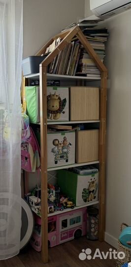 Стеллаж деревянный детский
