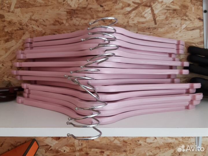 Вешалка для одежды