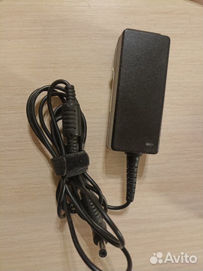 Блок питания для ноутбука