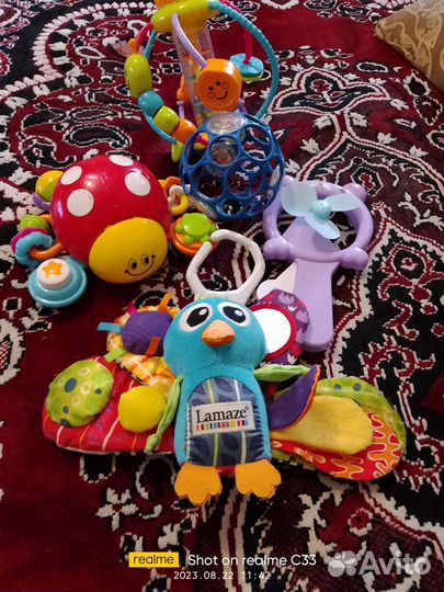 Детские игрушки