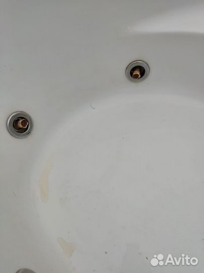 Продам ванну акриловую