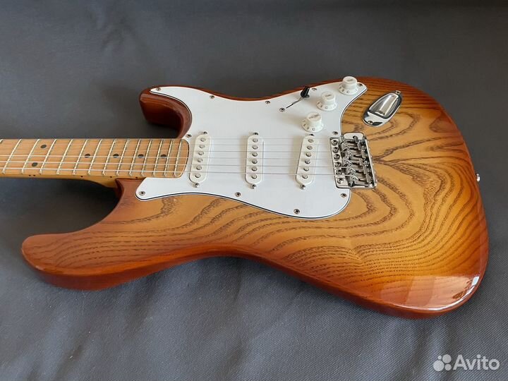 FireBear Stratocaster 70s
