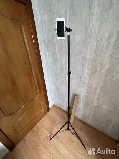 Штатив для телефона 200 см