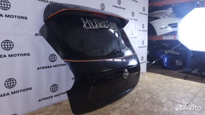 Дверь багажника Nissan Juke