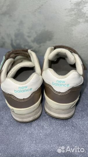 Кроссовки для девочки