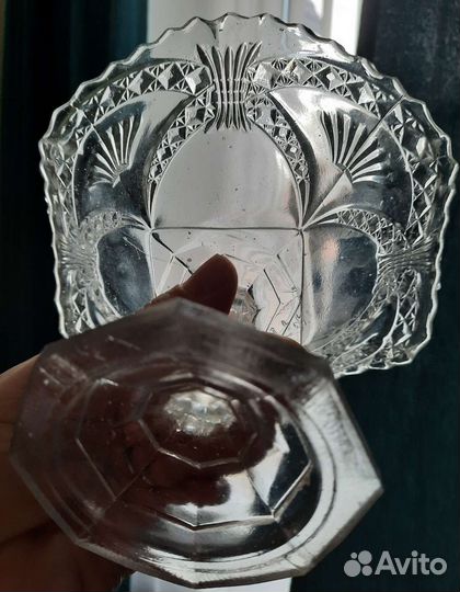 Вазочка на ножке фруктовница конфетница стекло