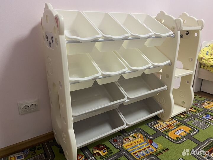 Стеллаж для игрушек